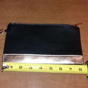 Wristlet